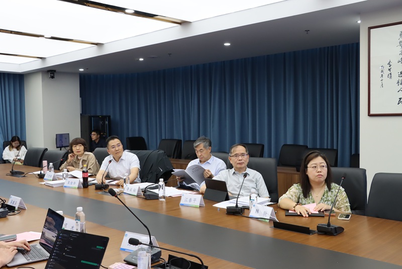 b698be1ebaef3b27e420aae1a3098ea.jpg